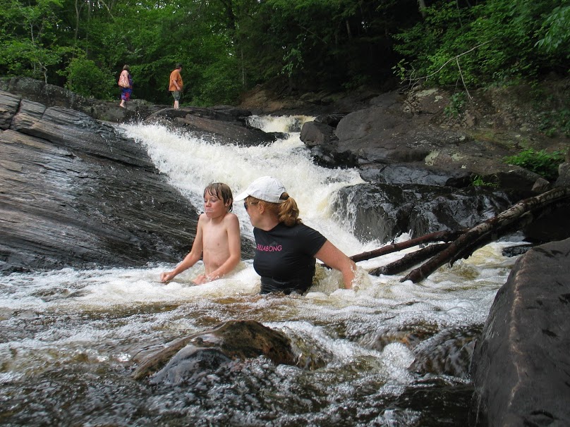 picture of people swimming at stubbs falls at arrowhead provincial park